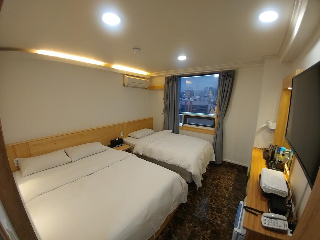 I.Y Hotel Suwon Eksteriør billede