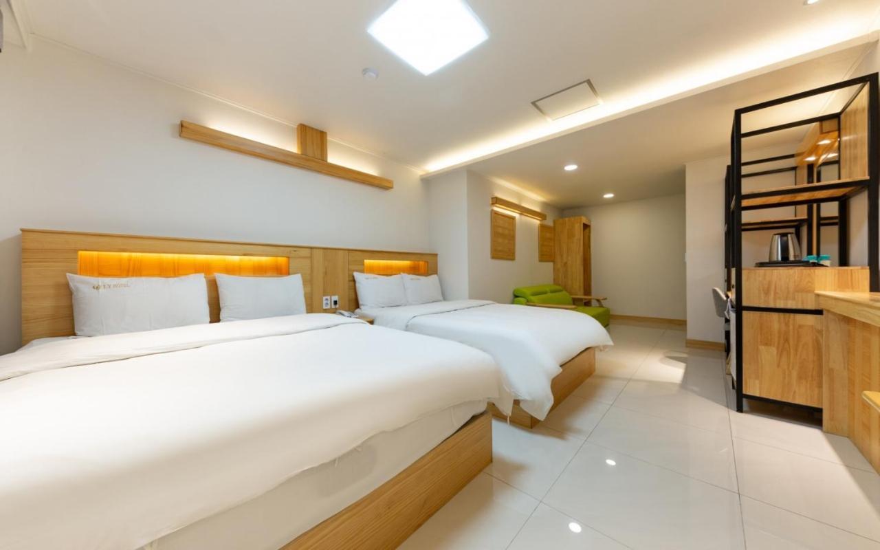 I.Y Hotel Suwon Eksteriør billede